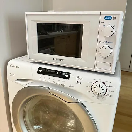 Bright 1br In Kallio With Location شقة *