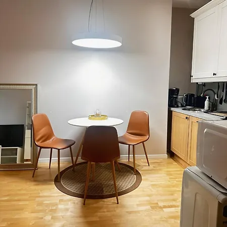 Bright 1br In Kallio With Location Helsinki